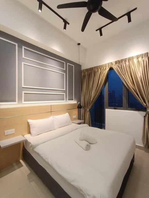 Cl 27A Insta Klcc View & Infinity Pool View Apartment Kuala Lumpur Exterior foto