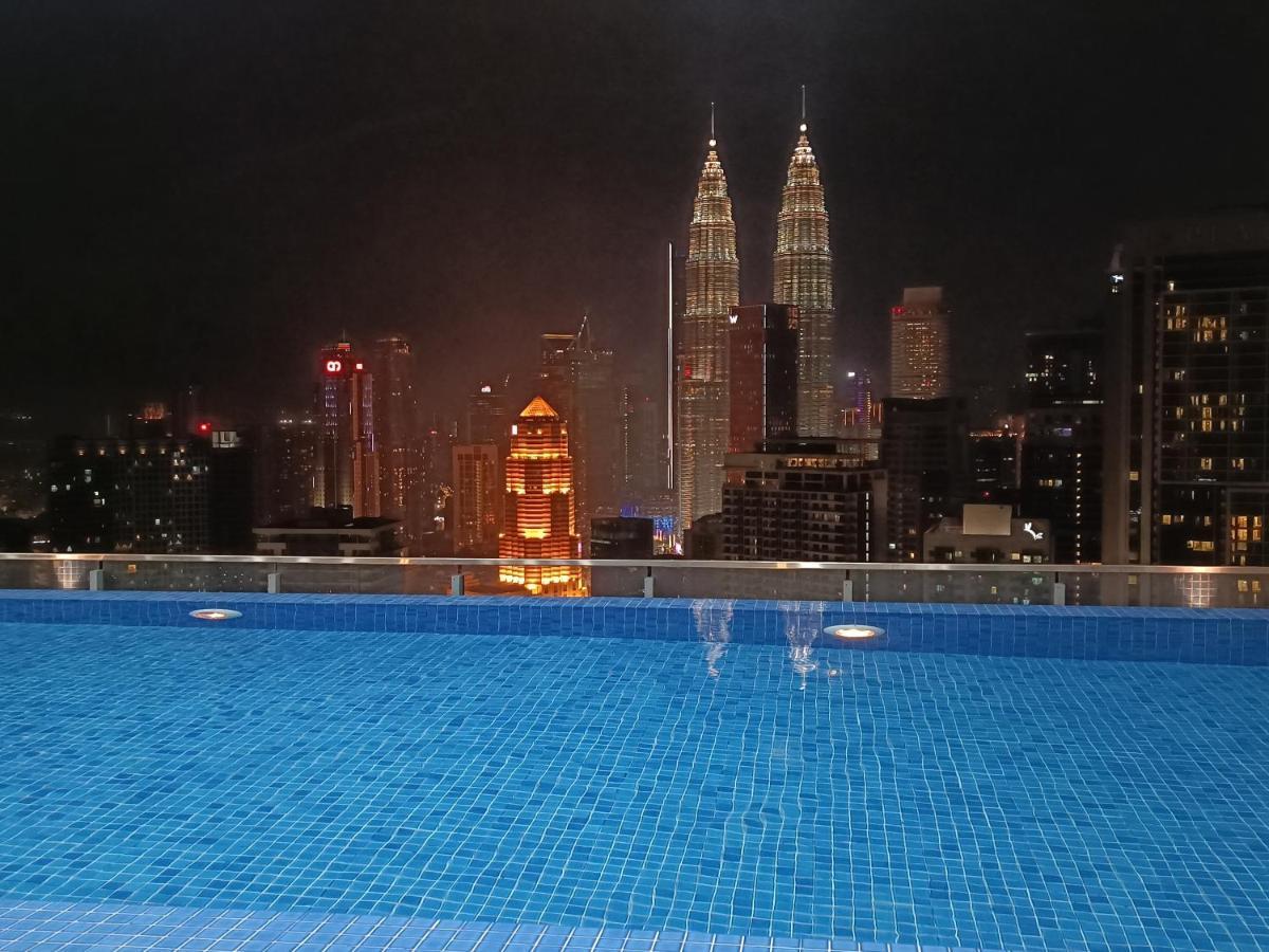 Cl 27A Insta Klcc View & Infinity Pool View Apartment Kuala Lumpur Exterior foto