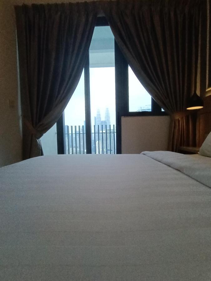 Cl 27A Insta Klcc View & Infinity Pool View Apartment Kuala Lumpur Exterior foto