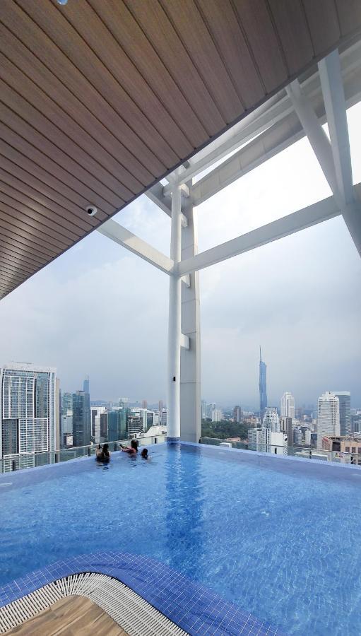 Cl 27A Insta Klcc View & Infinity Pool View Apartment Kuala Lumpur Exterior foto